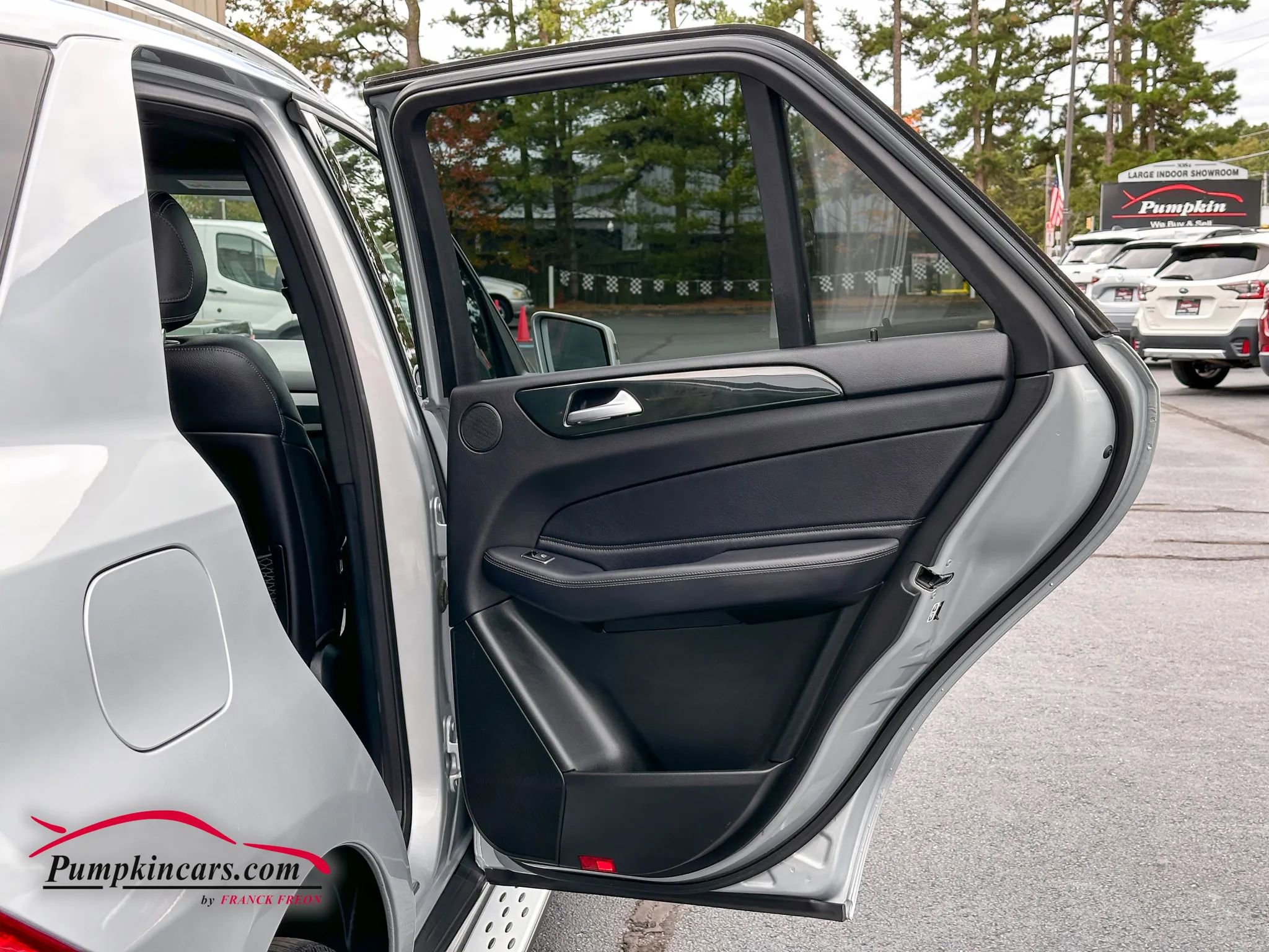 Used 2018 Mercedes-Benz GLE 350 4MATIC image 22