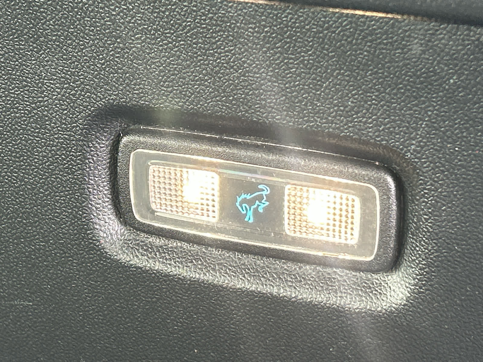 Used 2022 Ford Bronco Sport Badlands image 11