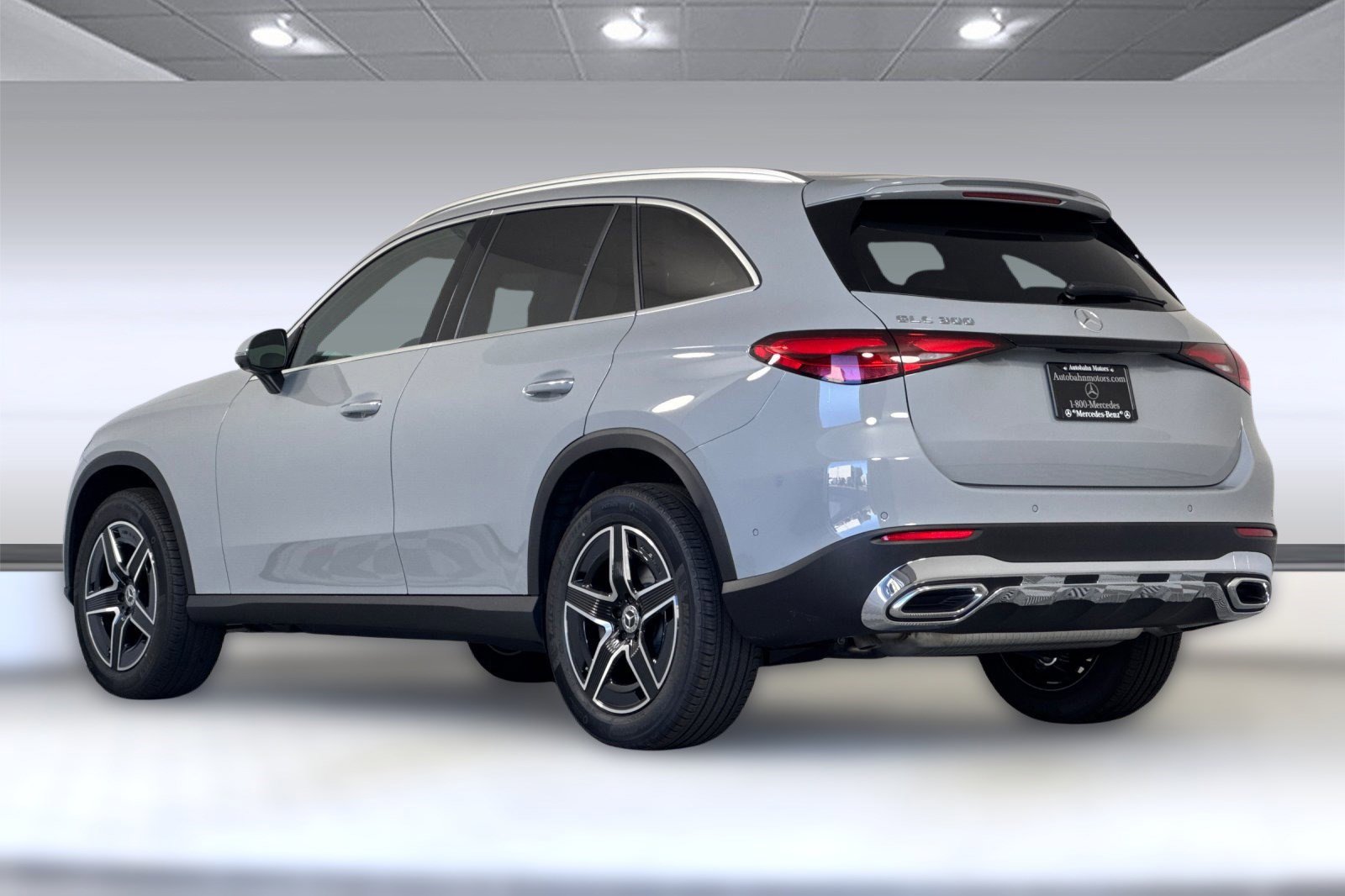 New 2026 Mercedes-Benz GLC 300 image 3