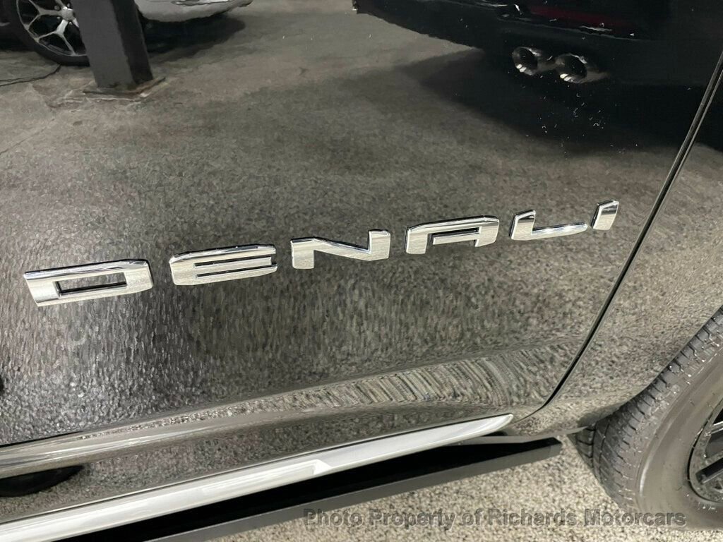 Used 2026 GMC Yukon Denali w/ Sun & Power Step Package image 7