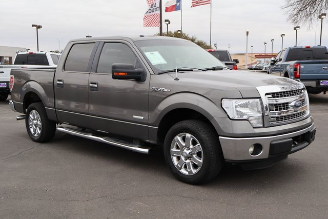 Used 2013 Ford F150 XLT w/ XLT Chrome Pkg image 9