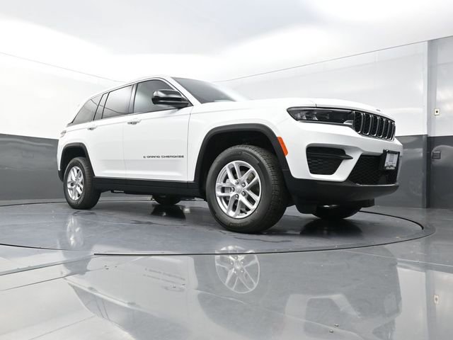 New 2026 Jeep Grand Cherokee Laredo X AWD/4WD image 19