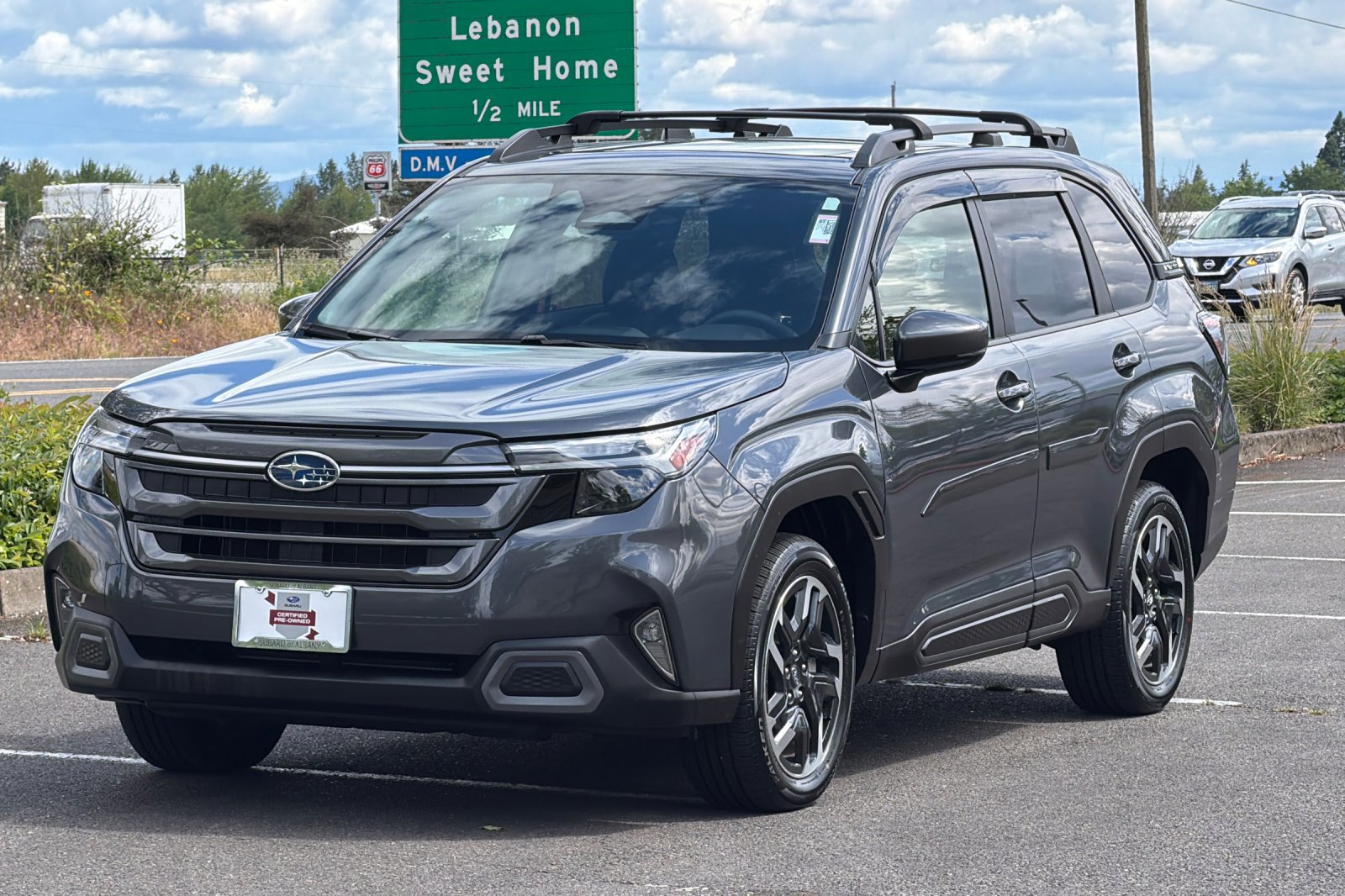 Used 2025 Subaru Forester Limited AWD/4WD image 8