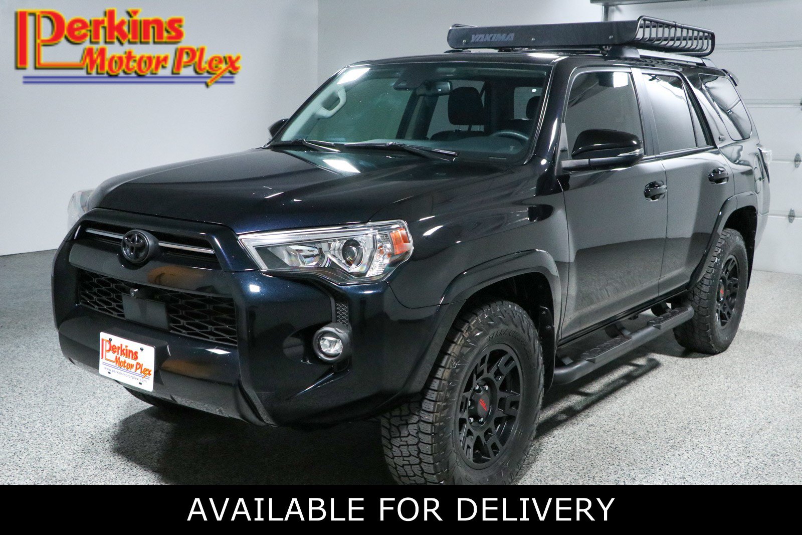 Used 2023 Toyota 4Runner SR5 Premium w/ Moonroof Package AWD/4WD video 1