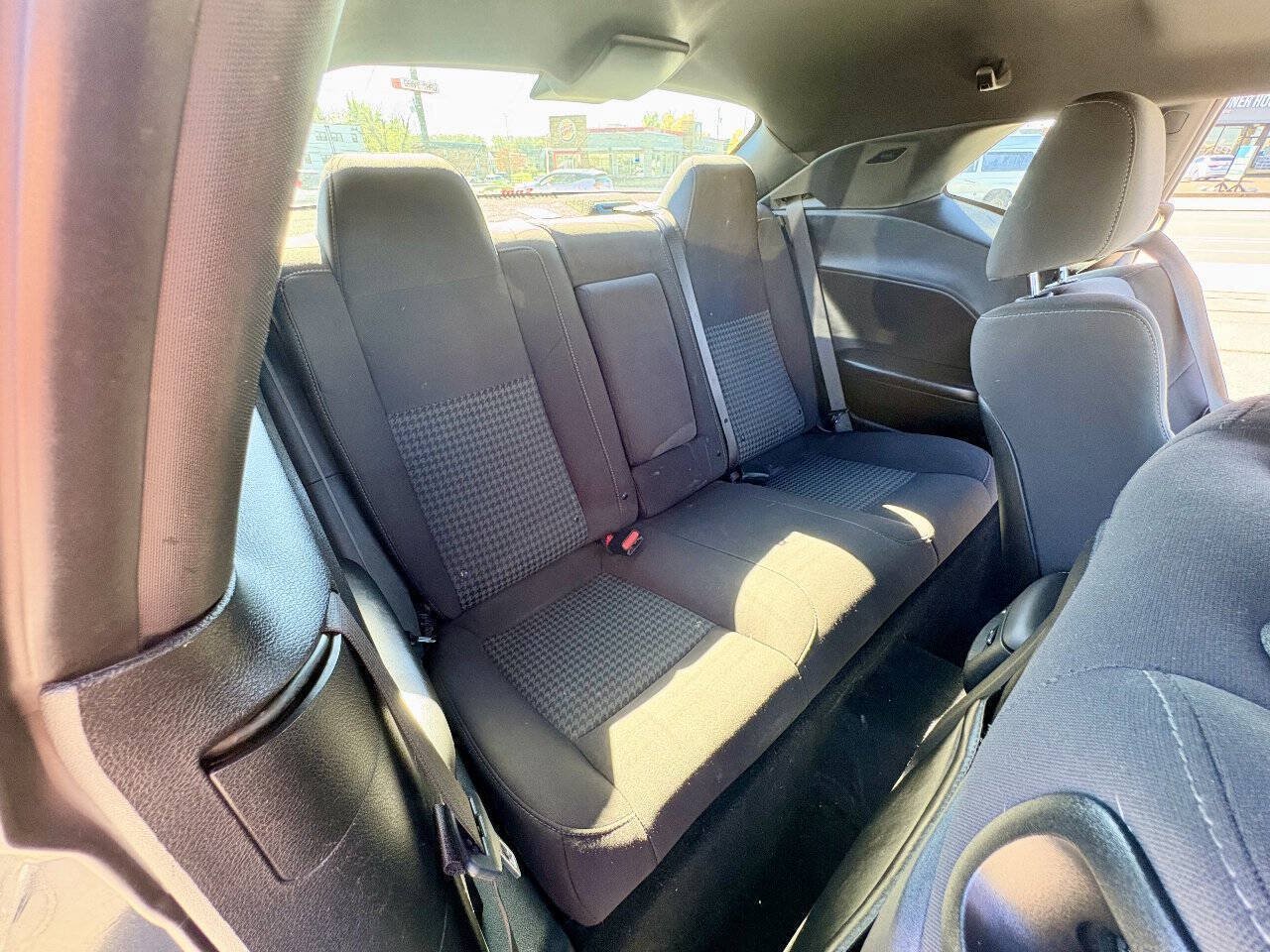 Used 2019 Dodge Challenger GT w/ Blacktop Package AWD/4WD image 29