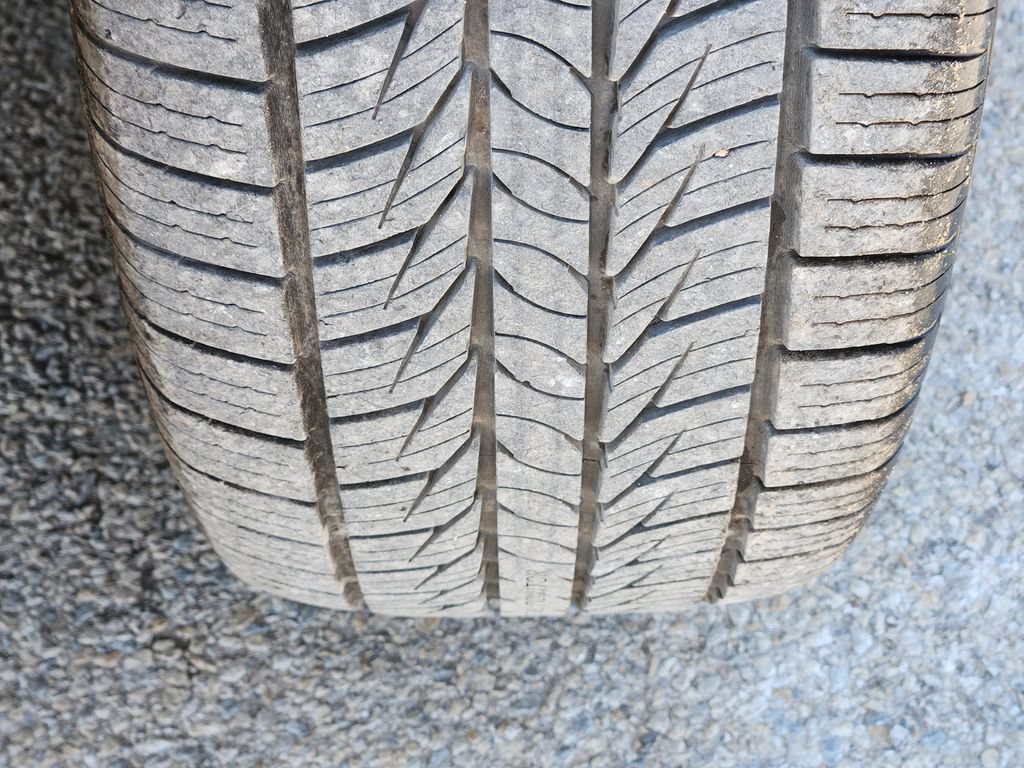 Used 2019 Ford Escape Titanium FWD image 11