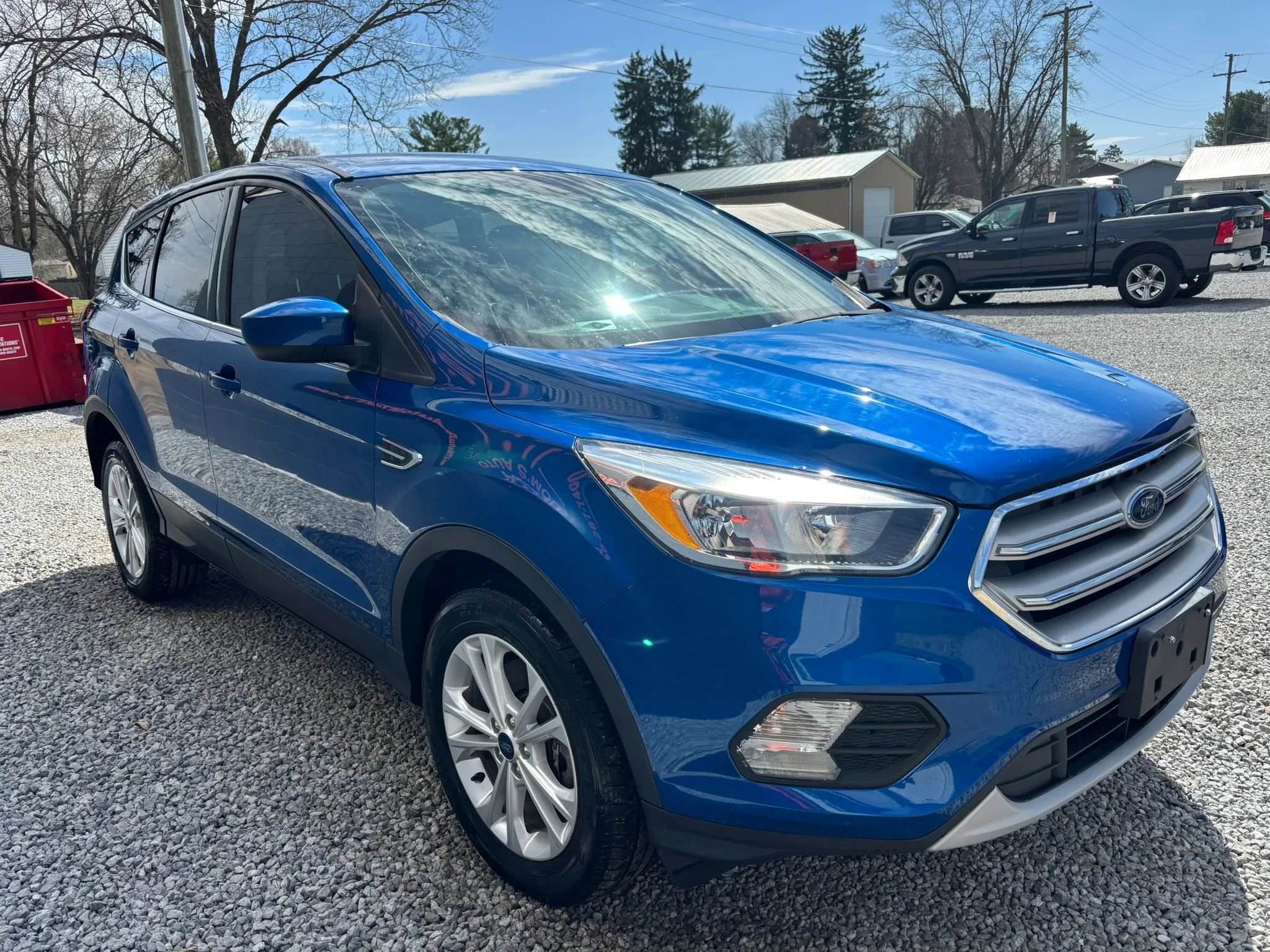 Used 2019 Ford Escape SE image 9