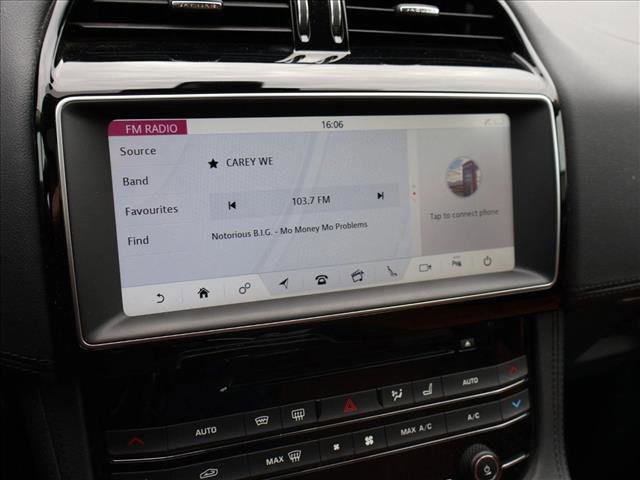 Used 2018 Jaguar F-PACE Portfolio AWD/4WD image 12