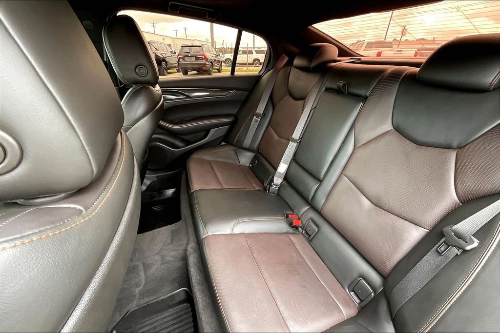 Used 2022 Cadillac CT5 Sport w/ Climate Package image 19