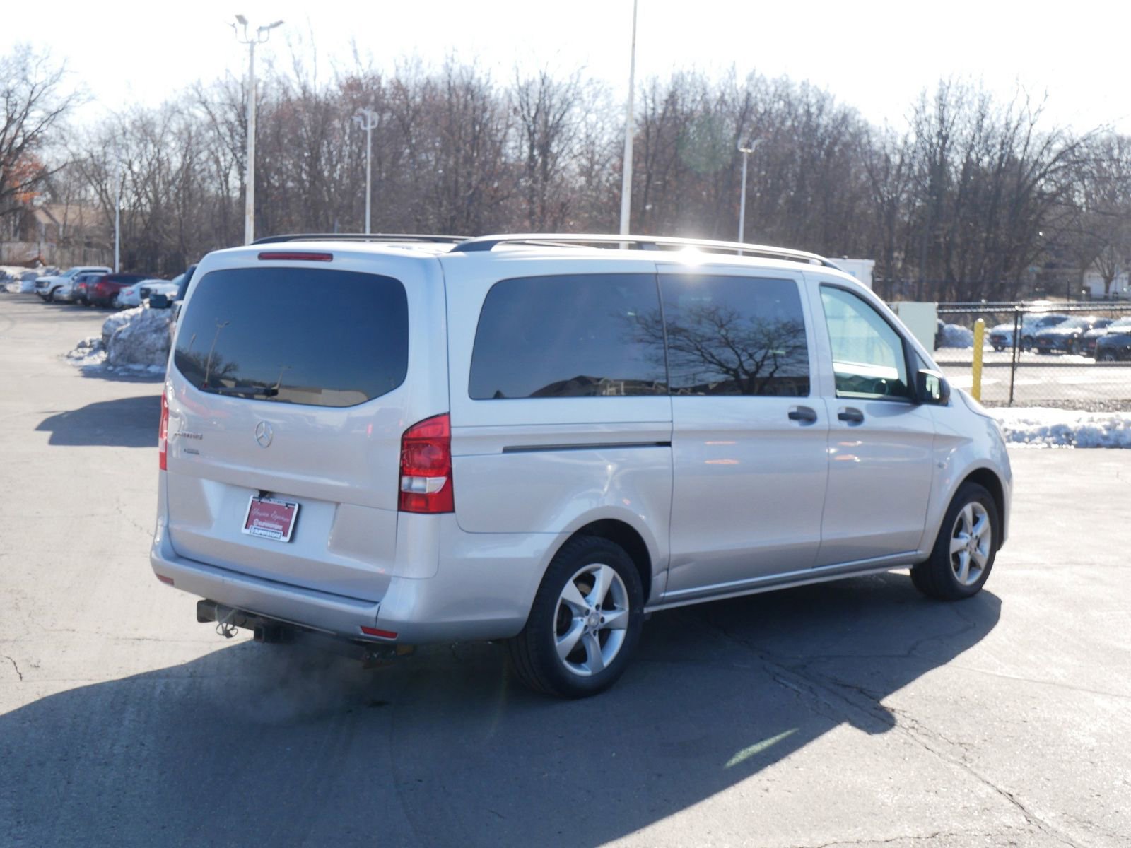 Used 2016 Mercedes-Benz Metris Passenger image 5