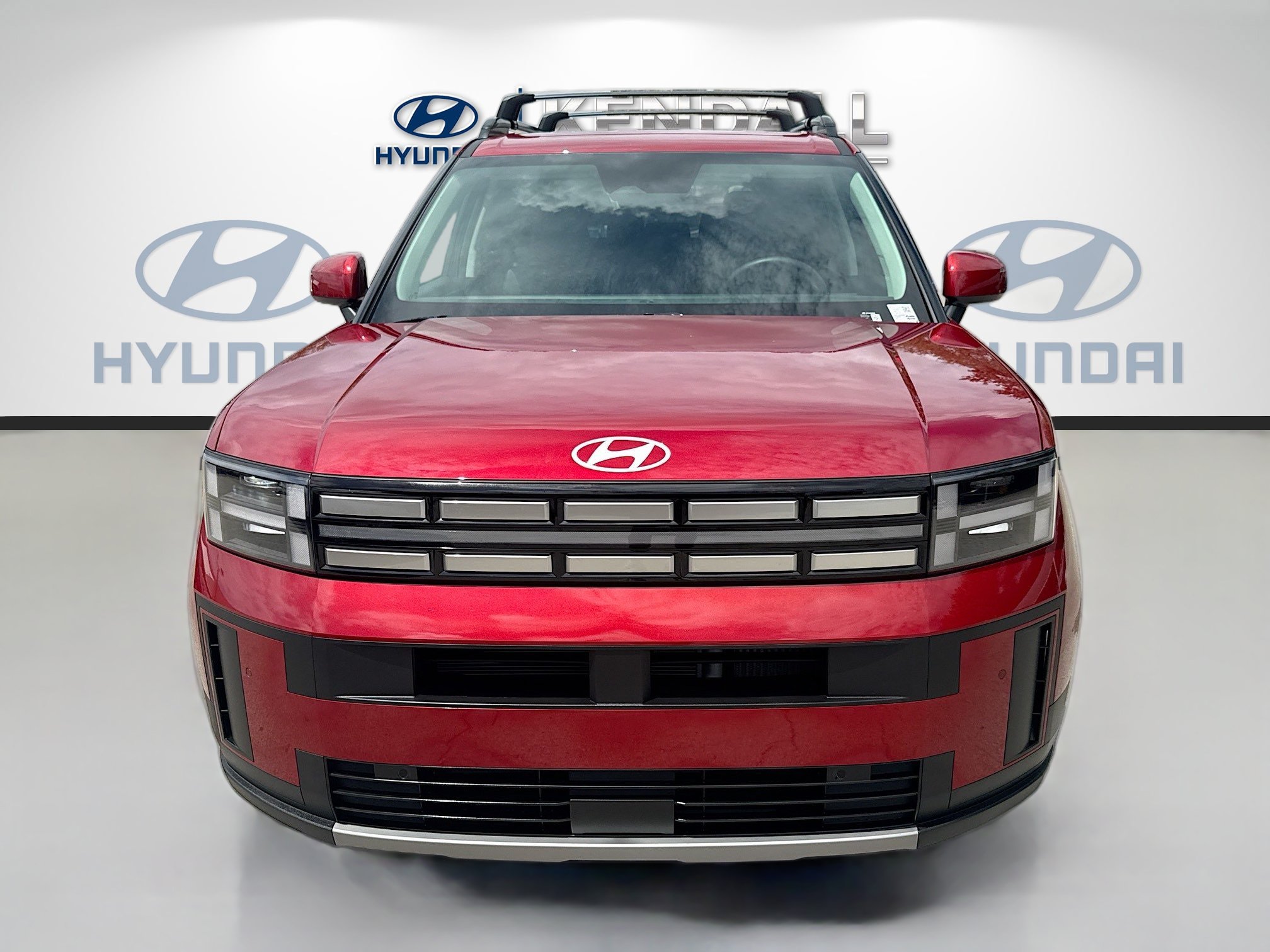 Used 2026 Hyundai Santa Fe SEL FWD image 2