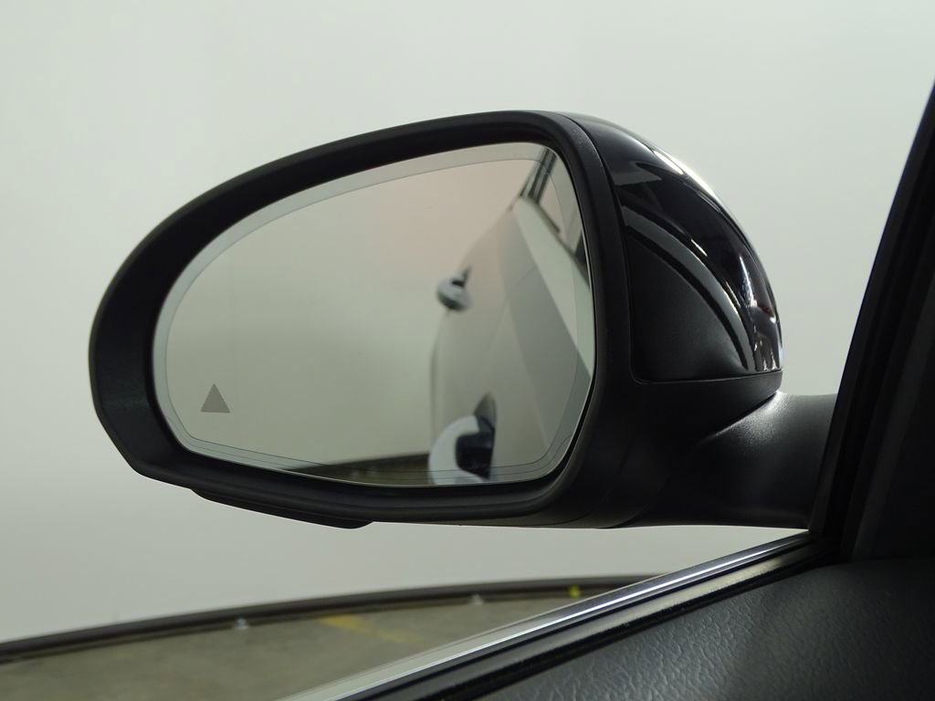 Used 2024 Mercedes-Benz C 300 Sedan image 42