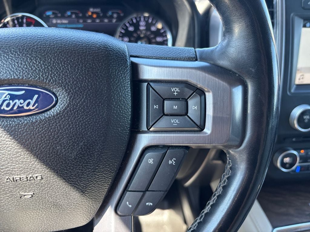 Used 2018 Ford Expedition Max Platinum AWD/4WD image 22