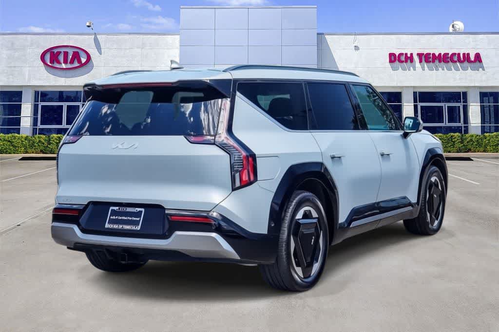 Certified 2024 Kia EV9 Land AWD/4WD image 4