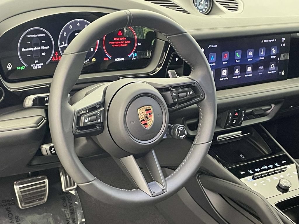 New 2026 Porsche Cayenne GTS AWD/4WD image 4