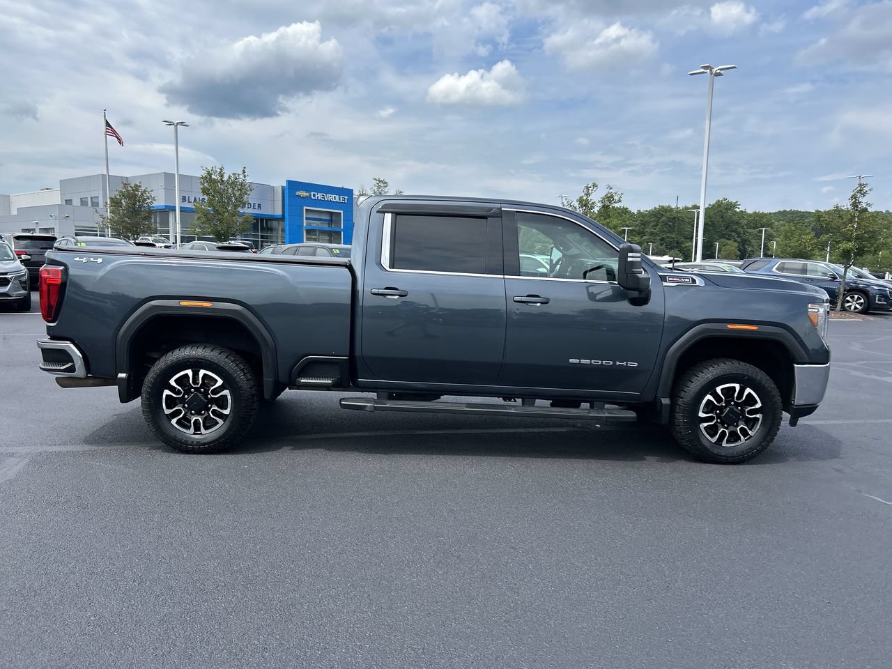 Used 2020 GMC Sierra 2500 SLE AWD/4WD image 8