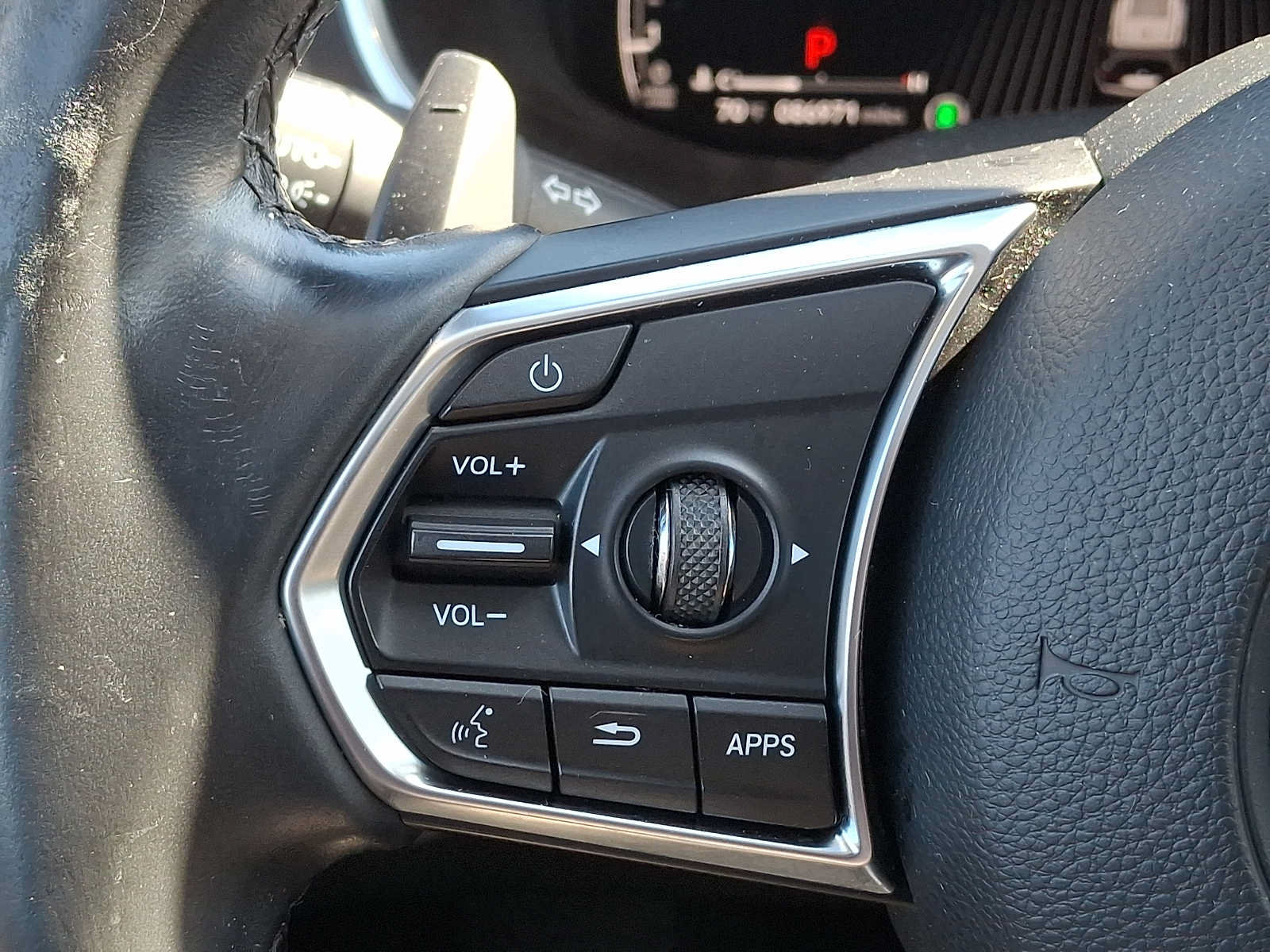 Used 2022 Acura MDX w/ Technology Package AWD/4WD image 22