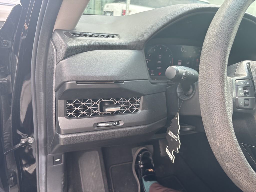 Used 2024 Honda Accord EX image 13