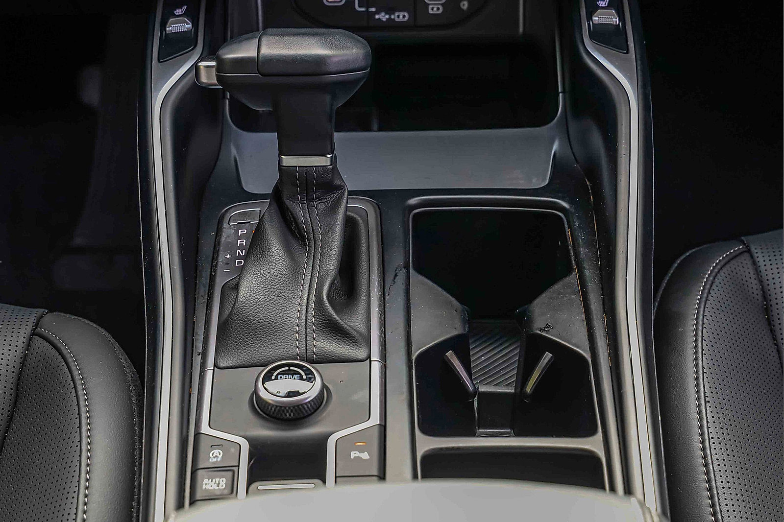 Certified 2026 Kia Sorento S FWD image 12