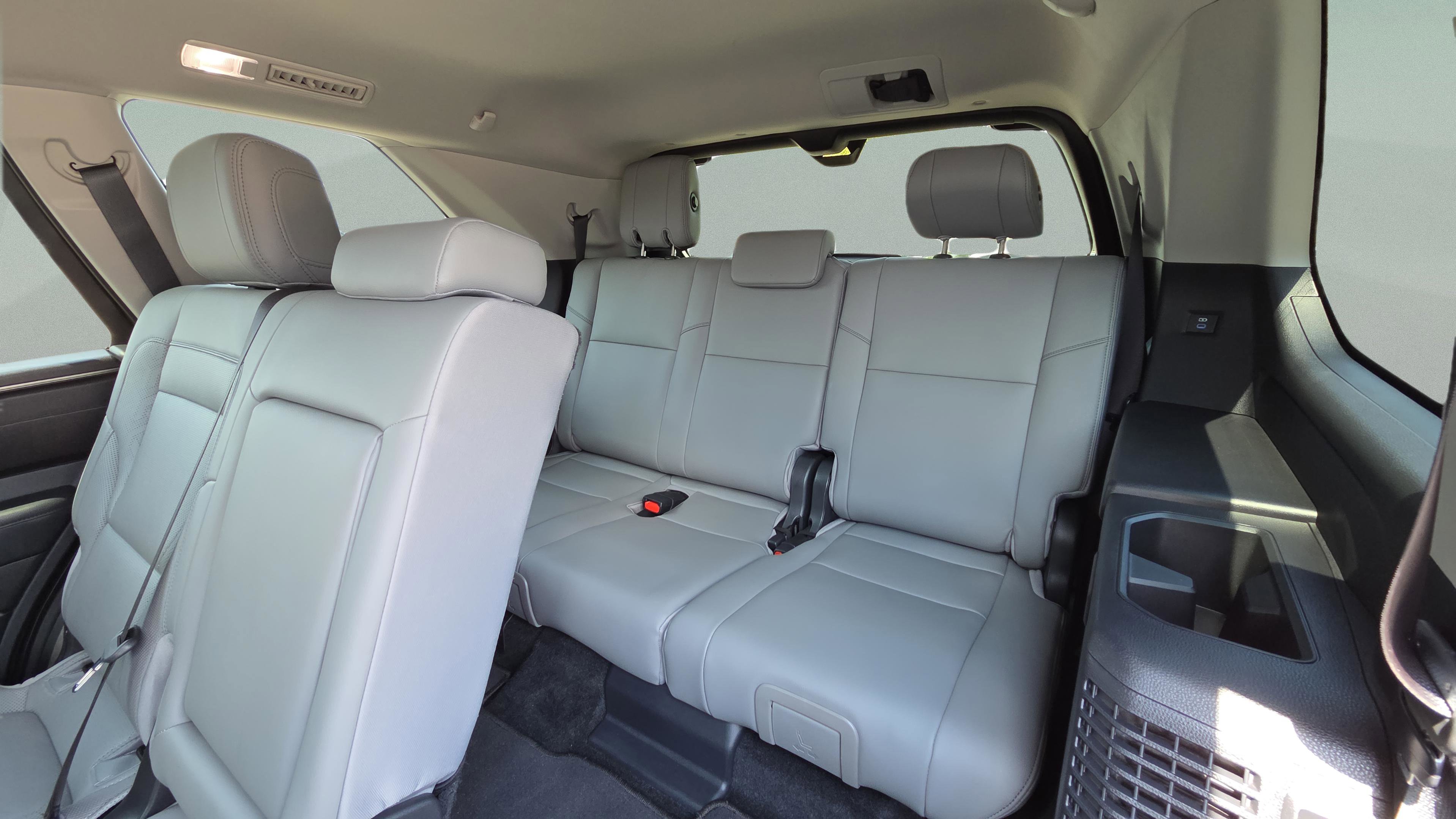 Certified 2024 Toyota Sequoia SR5 image 30