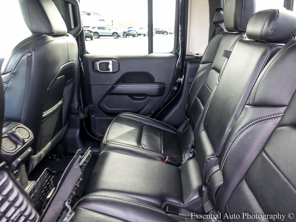 Used 2021 Jeep Gladiator Overland w/ Popular Equipment Package AWD/4WD image 18