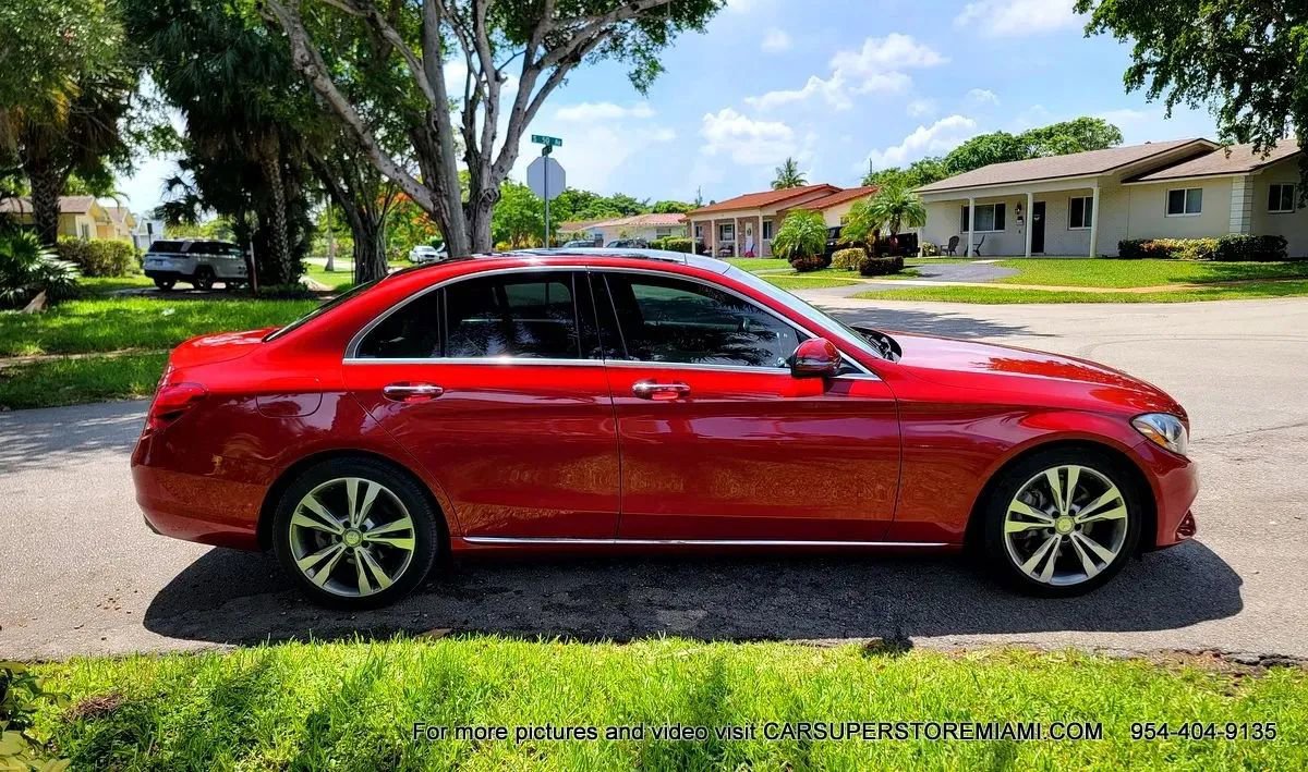 Used 2018 Mercedes-Benz C 300 Sedan image 7