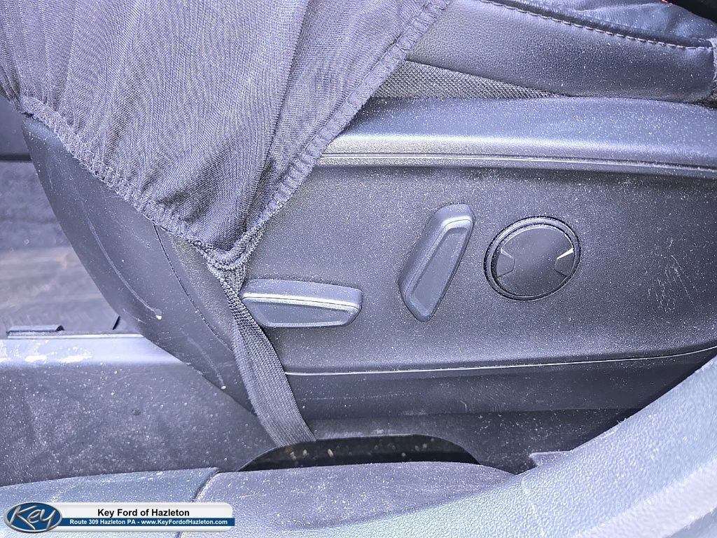 Used 2023 Ford Escape ST-Line w/ Tech Pack #1 AWD/4WD image 40