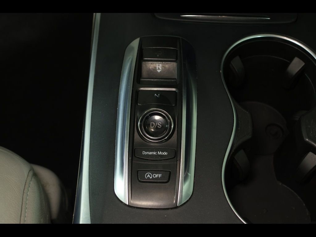 Used 2019 Acura MDX SH-AWD image 12