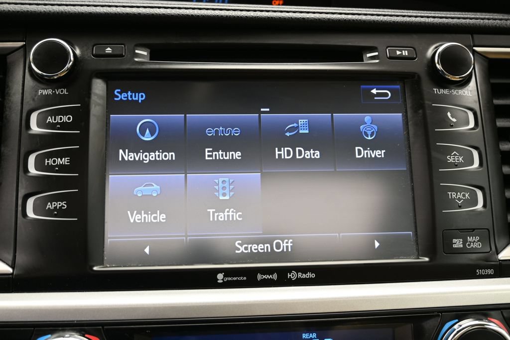 Used 2019 Toyota Highlander XLE AWD/4WD image 31