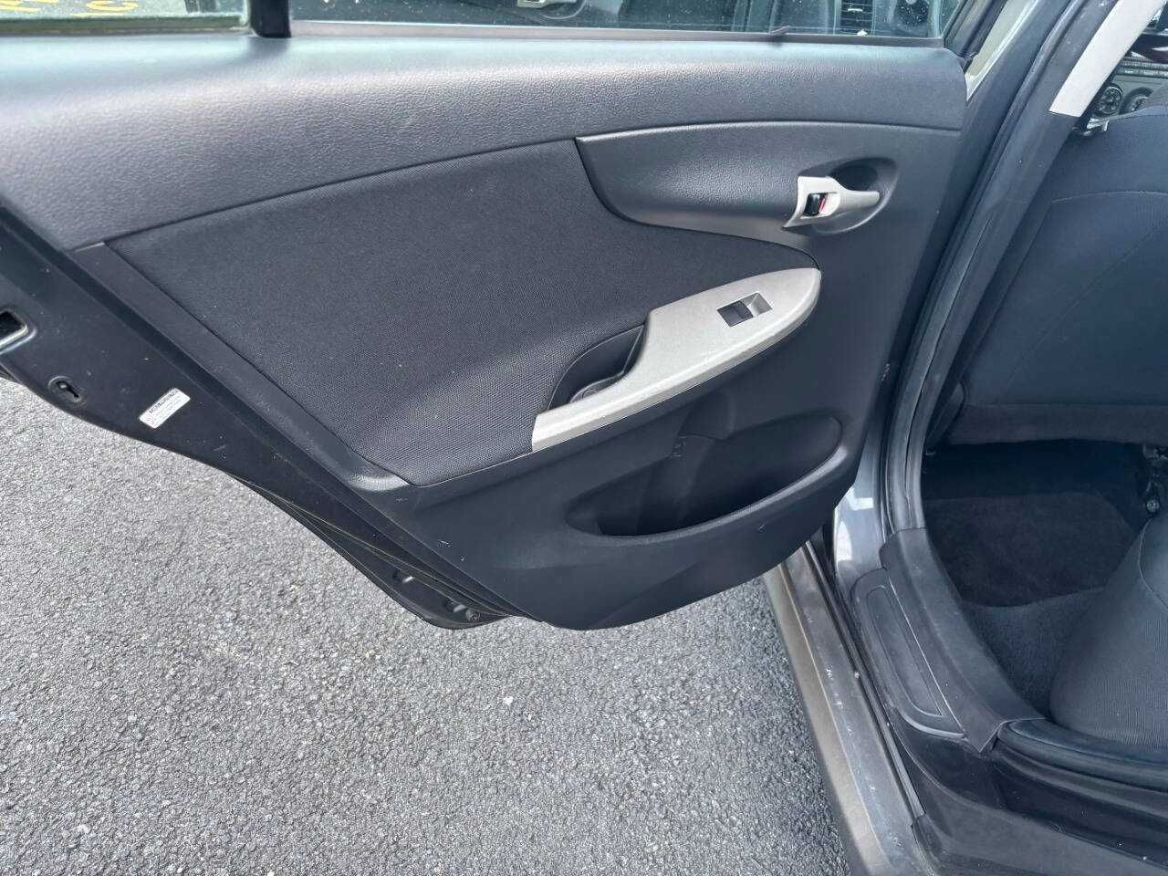 Used 2011 Toyota Corolla S FWD image 18