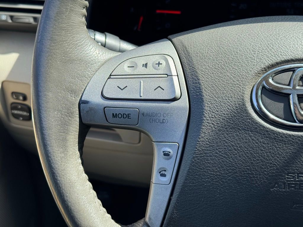 Used 2007 Toyota Camry XLE FWD image 24