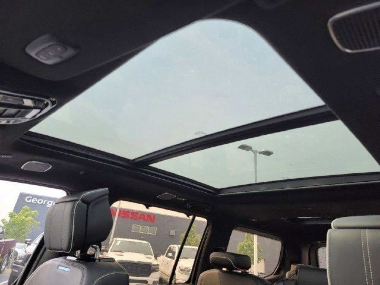 New 2023 Jeep Grand Wagoneer Series II w/ Quick Order Packagew 28T image 3