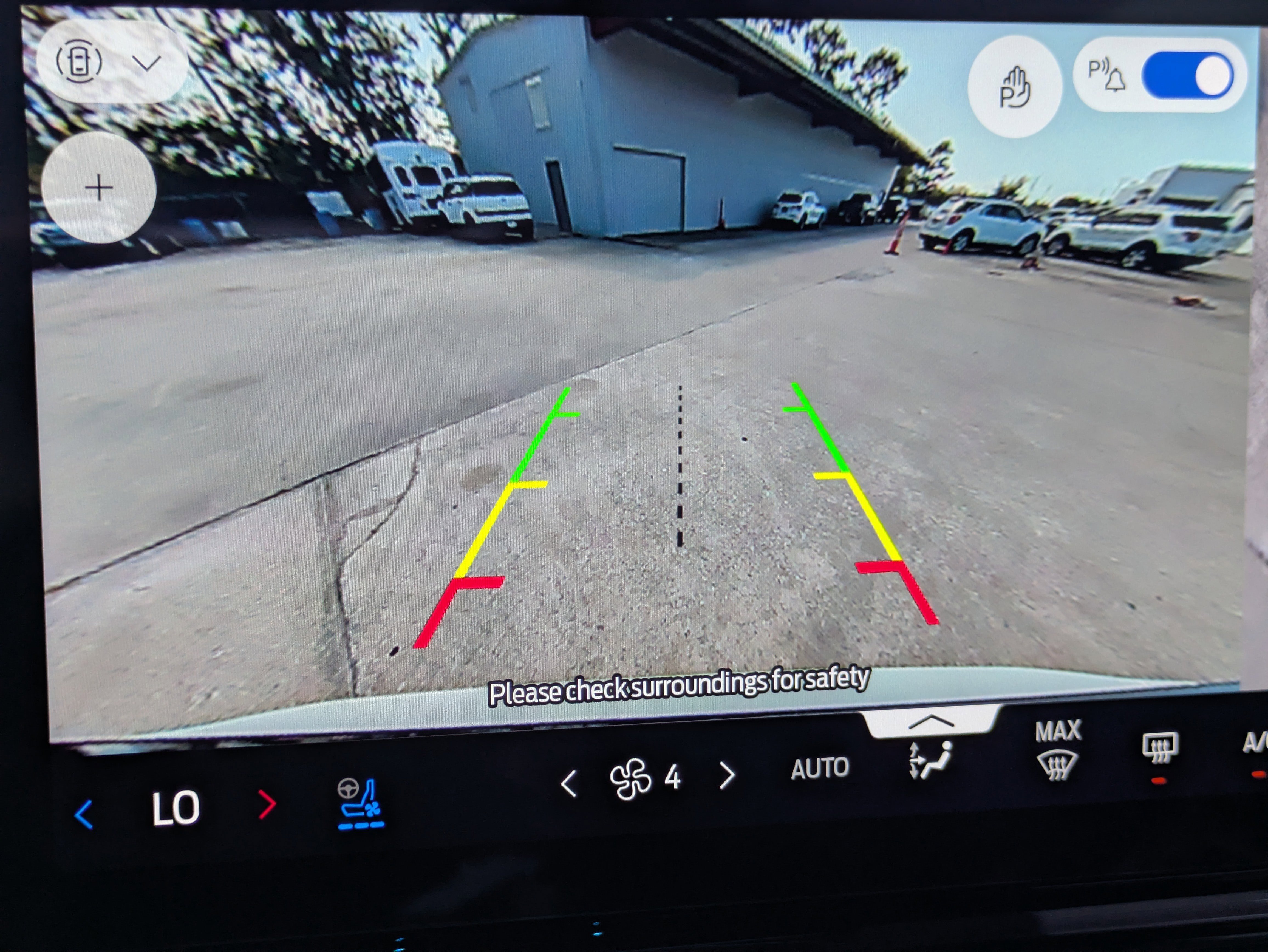 Used 2025 Ford Expedition Tremor image 18