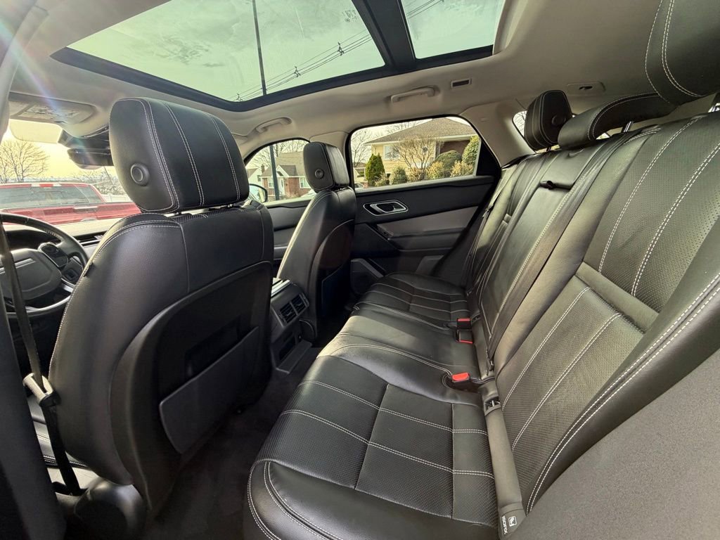 Used 2020 Land Rover Range Rover Velar S AWD/4WD image 18