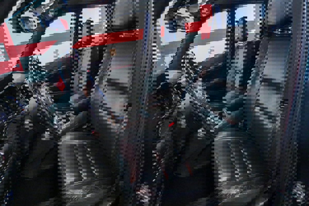 Used 2021 Jeep Grand Cherokee Limited image 11