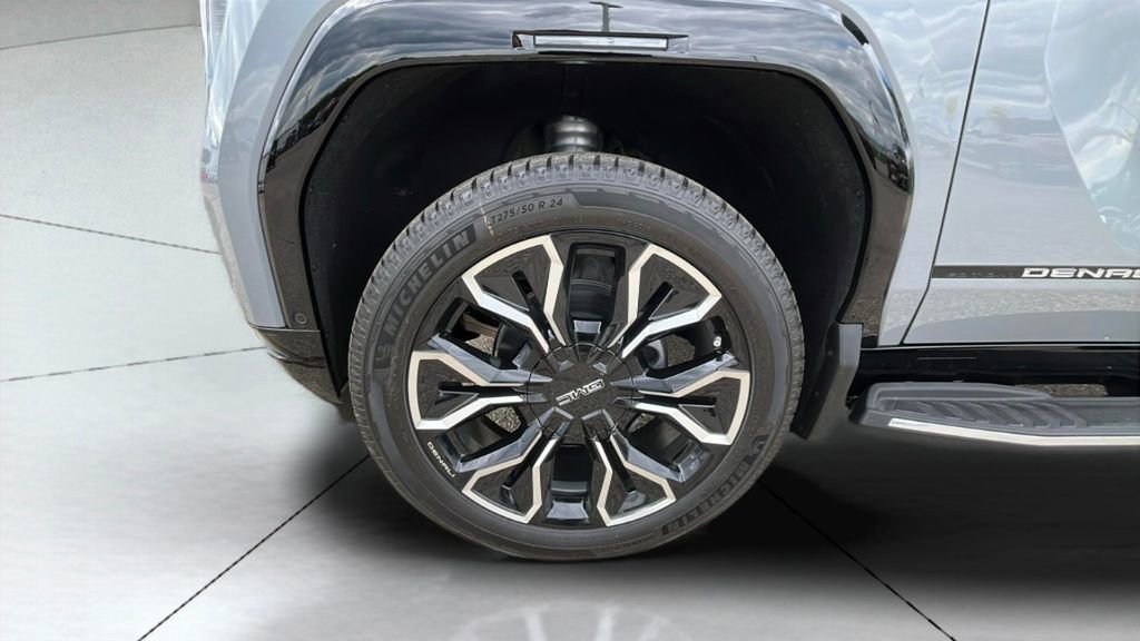 New 2024 GMC Sierra EV Denali image 41