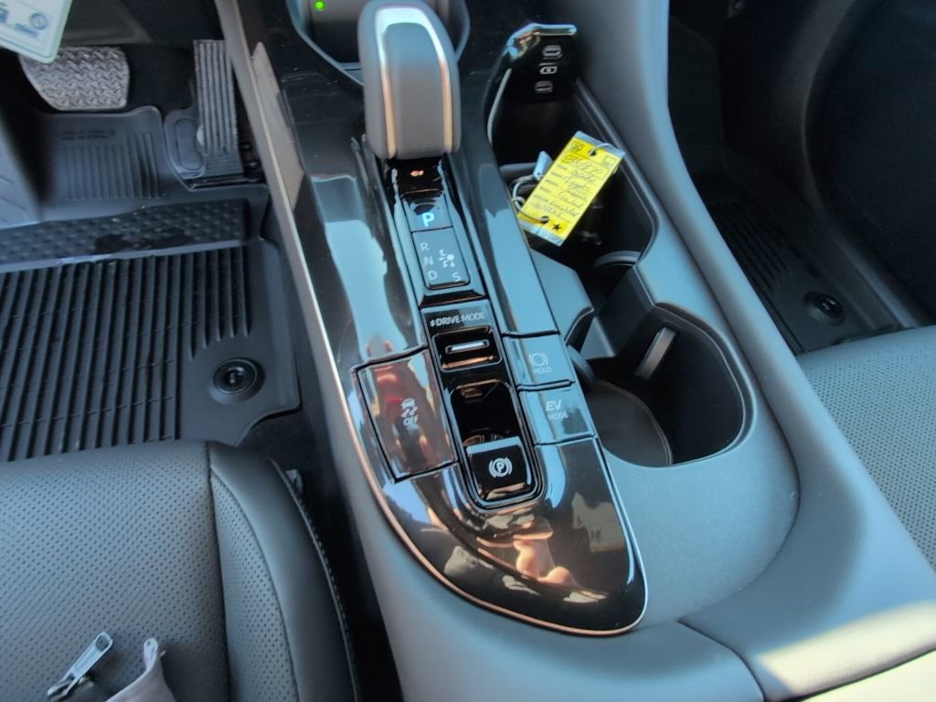 Certified 2026 Toyota Crown Signia w/ Advanced Technology Package image 22