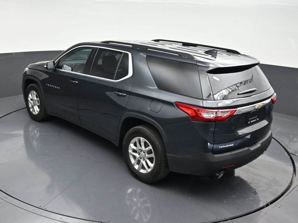 Used 2020 Chevrolet Traverse LT image 18