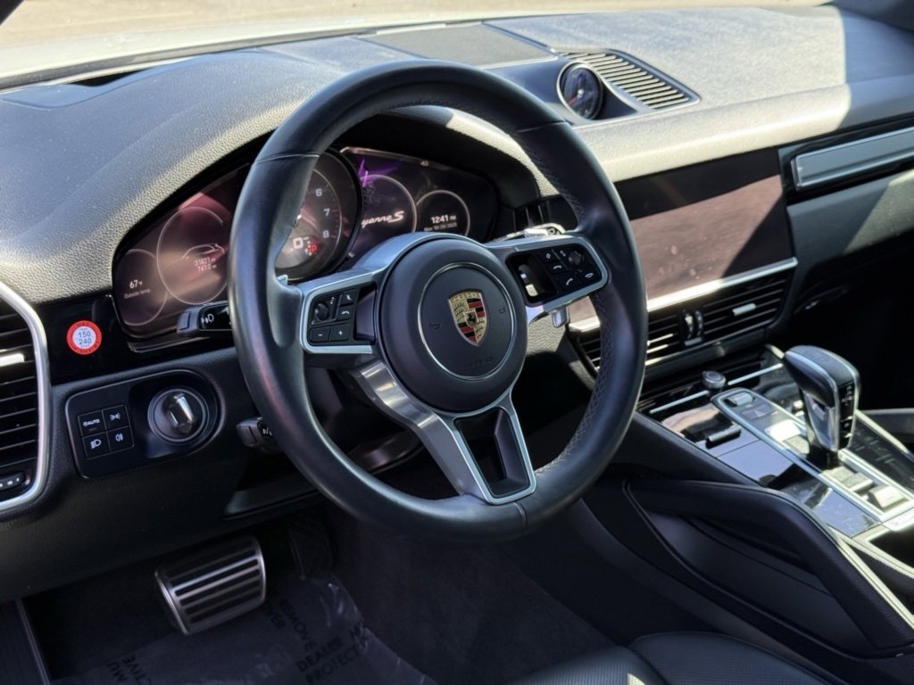 Used 2023 Porsche Cayenne image 20