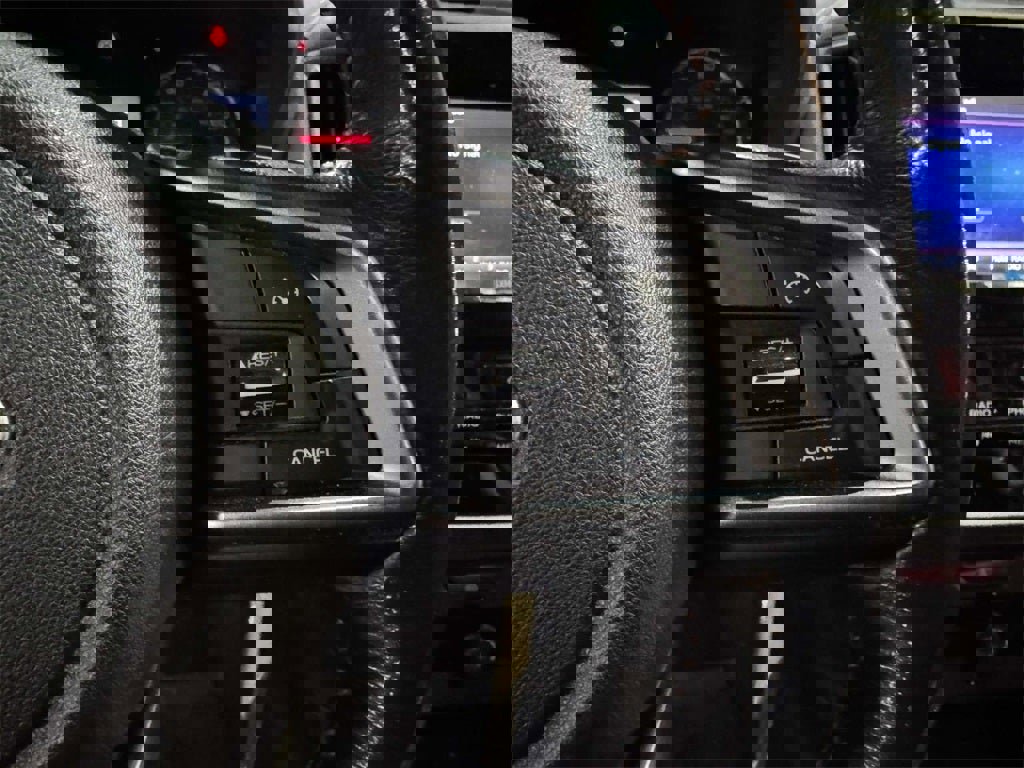 Used 2019 Subaru Crosstrek 2.0i Premium image 18