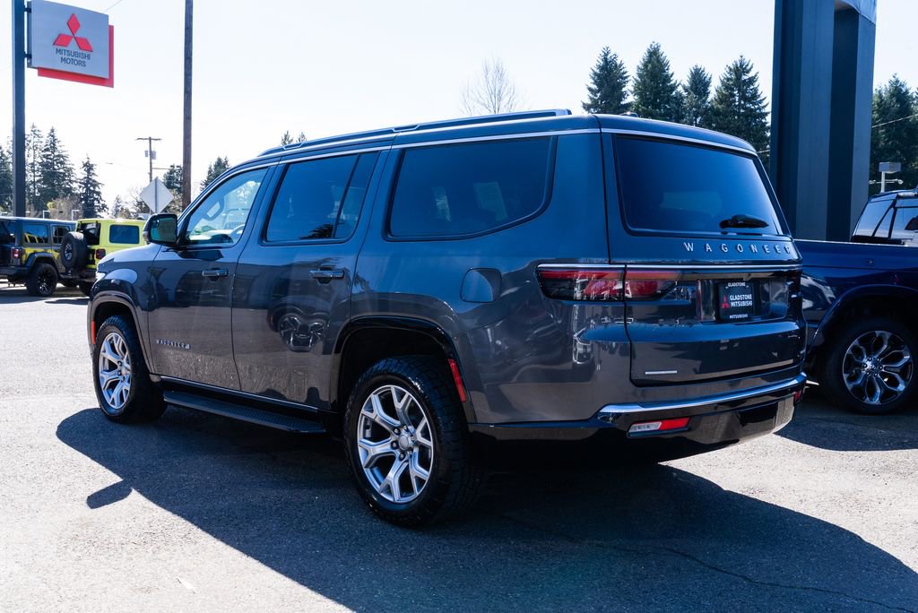 Used 2022 Jeep Wagoneer Series II AWD/4WD image 5