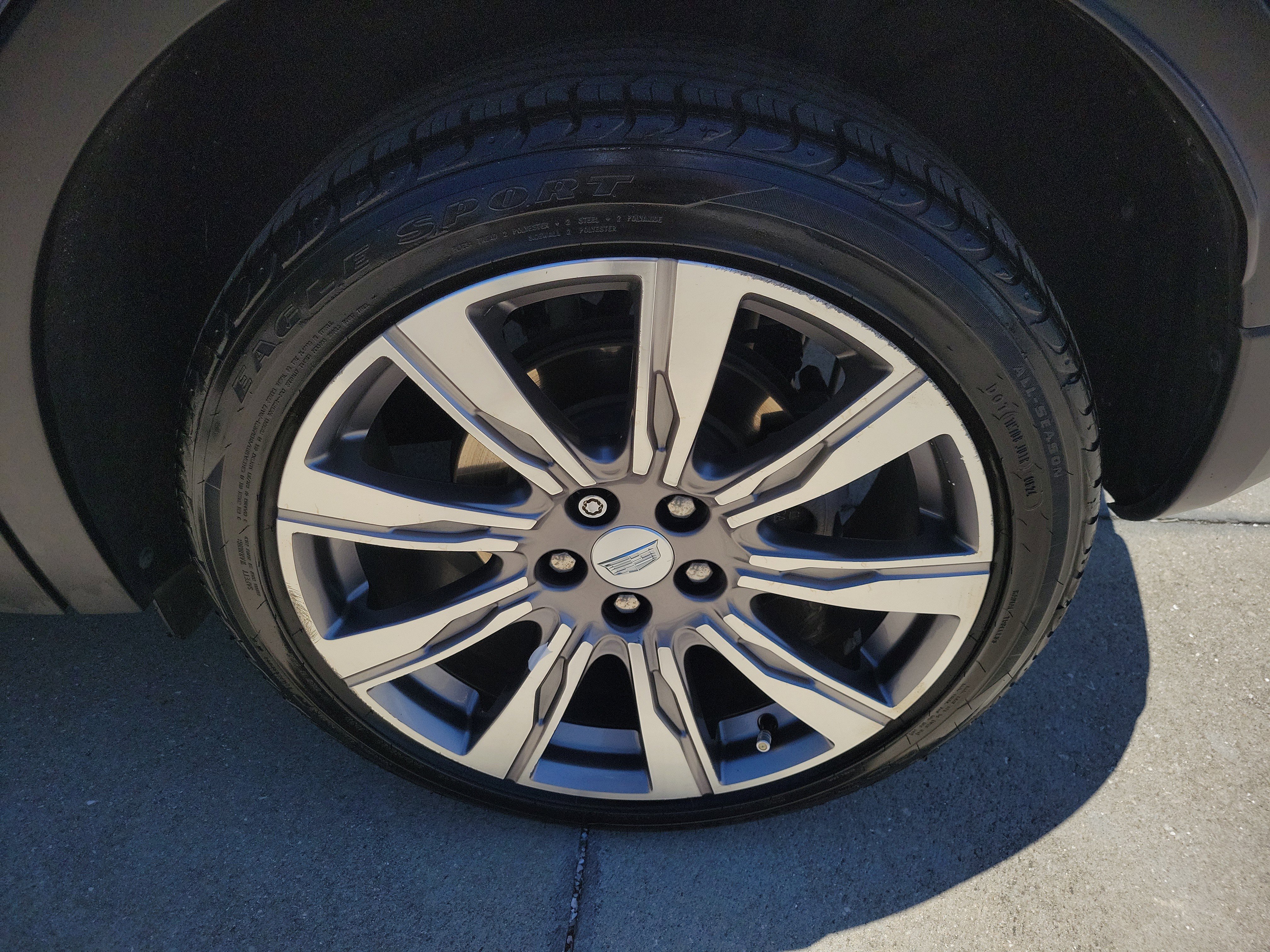 Used 2019 Cadillac XT4 Premium Luxury w/ Technology Package image 31