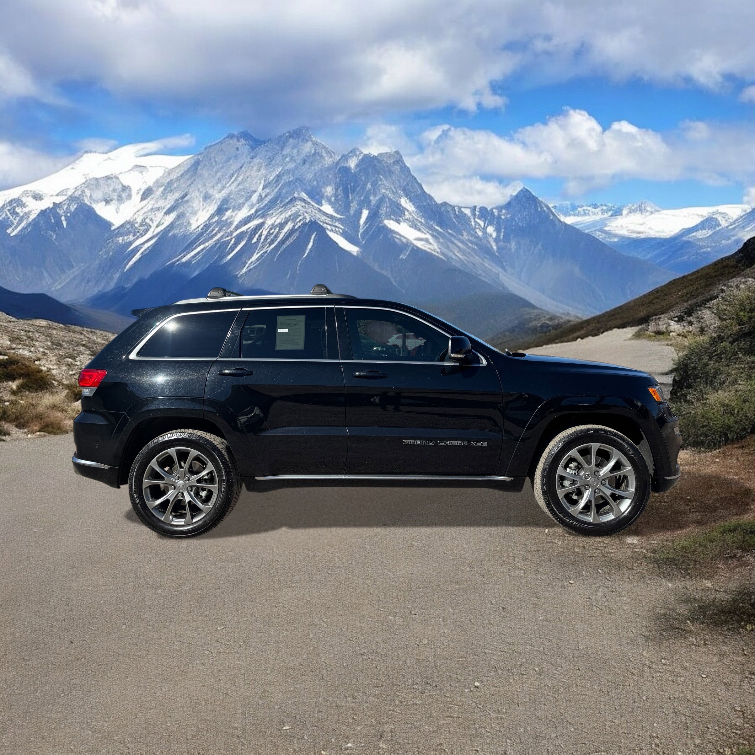 Used 2021 Jeep Grand Cherokee Summit w/ Platinum Series Group image 6