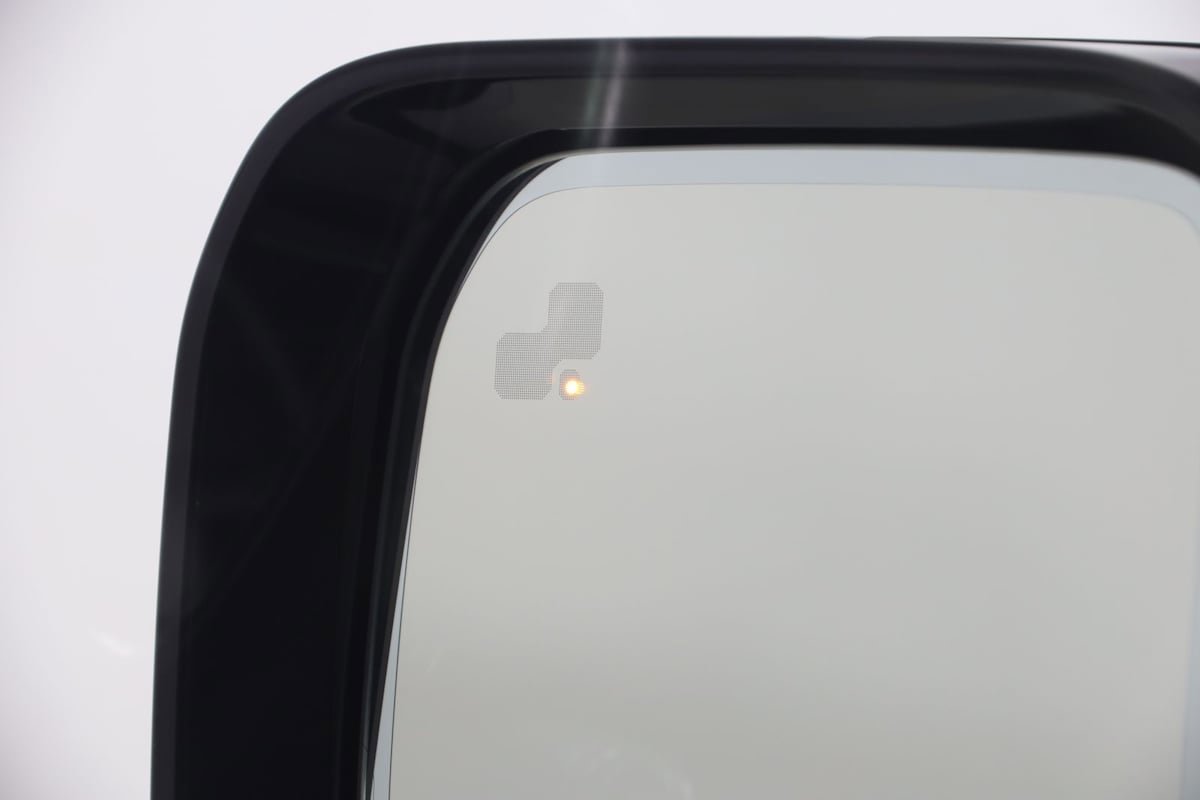 Used 2022 Land Rover Defender 110 X-Dynamic HSE image 26