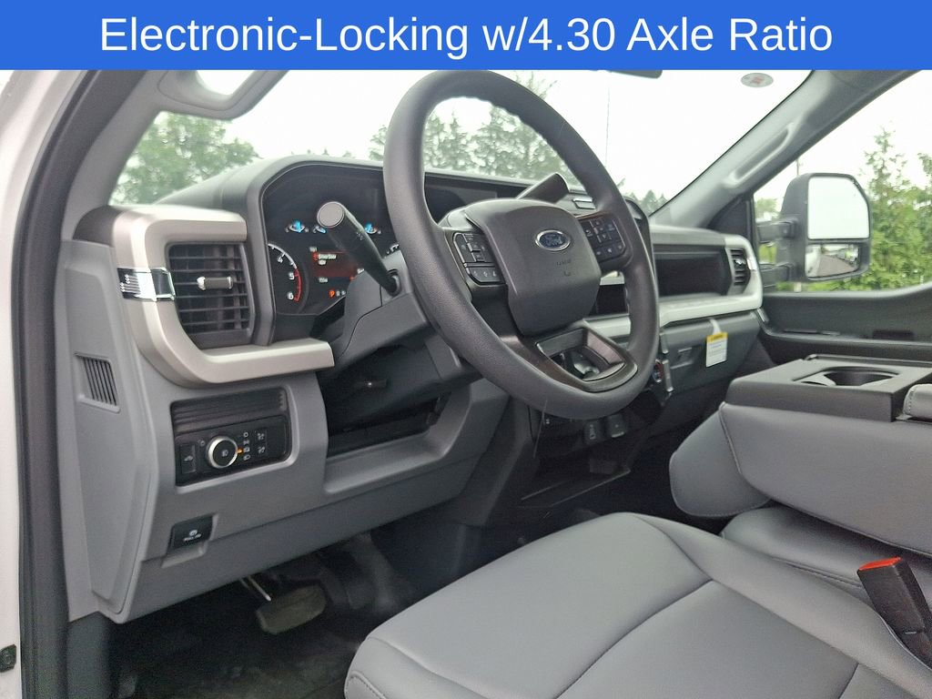 New 2025 Ford F350 XL w/ XL Chrome Package image 7