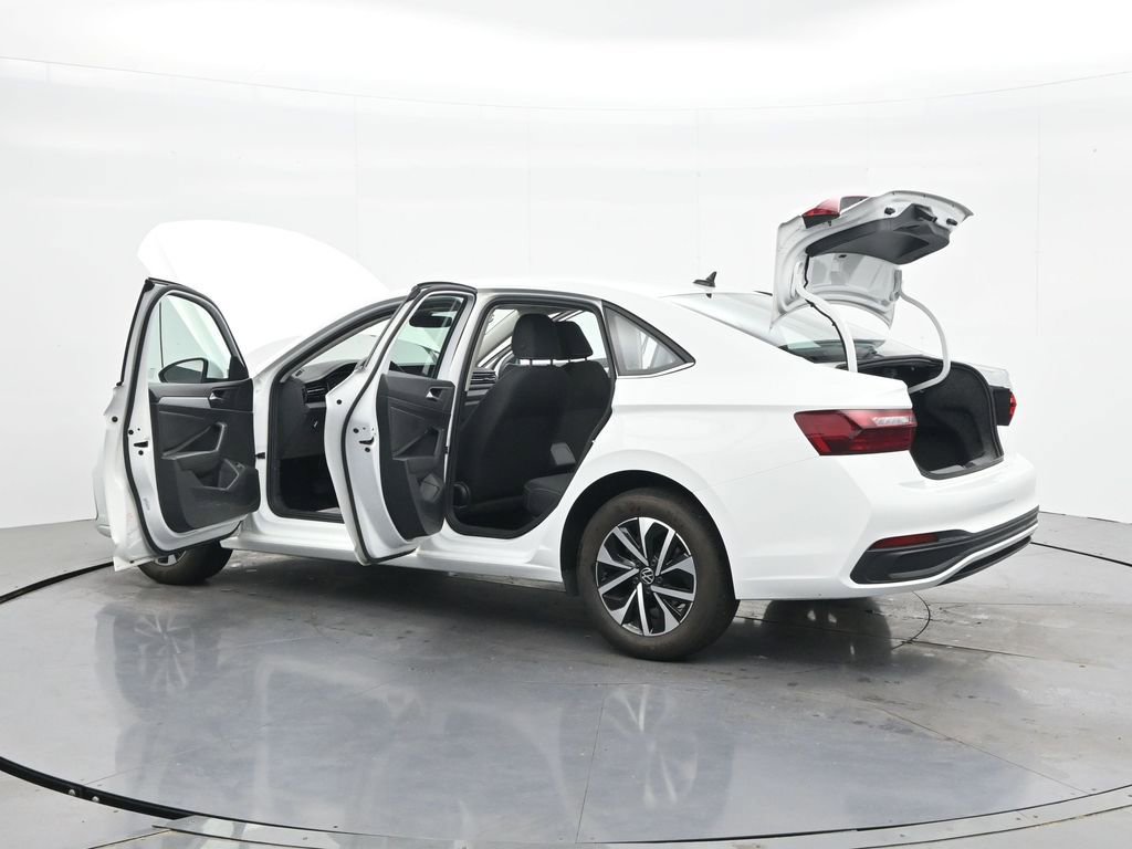 Used 2025 Volkswagen Jetta S FWD image 40