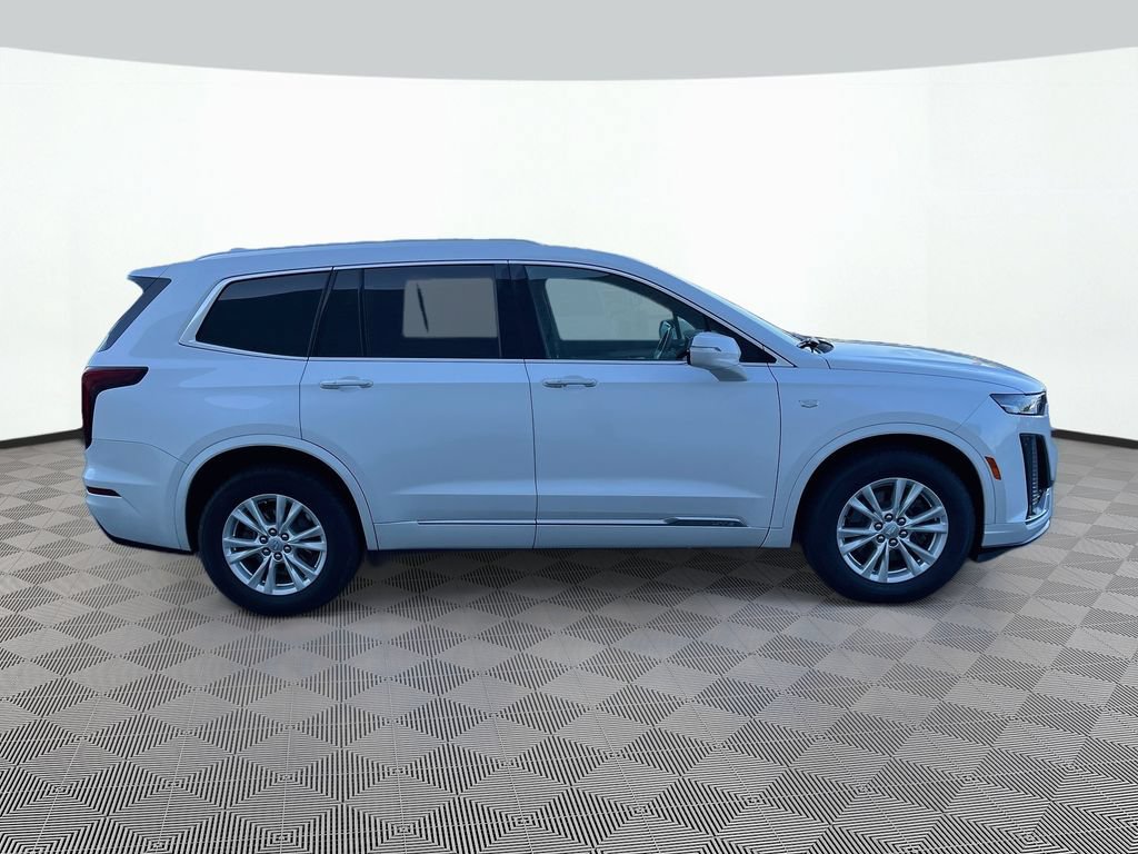 Used 2022 Cadillac XT6 Luxury FWD image 4