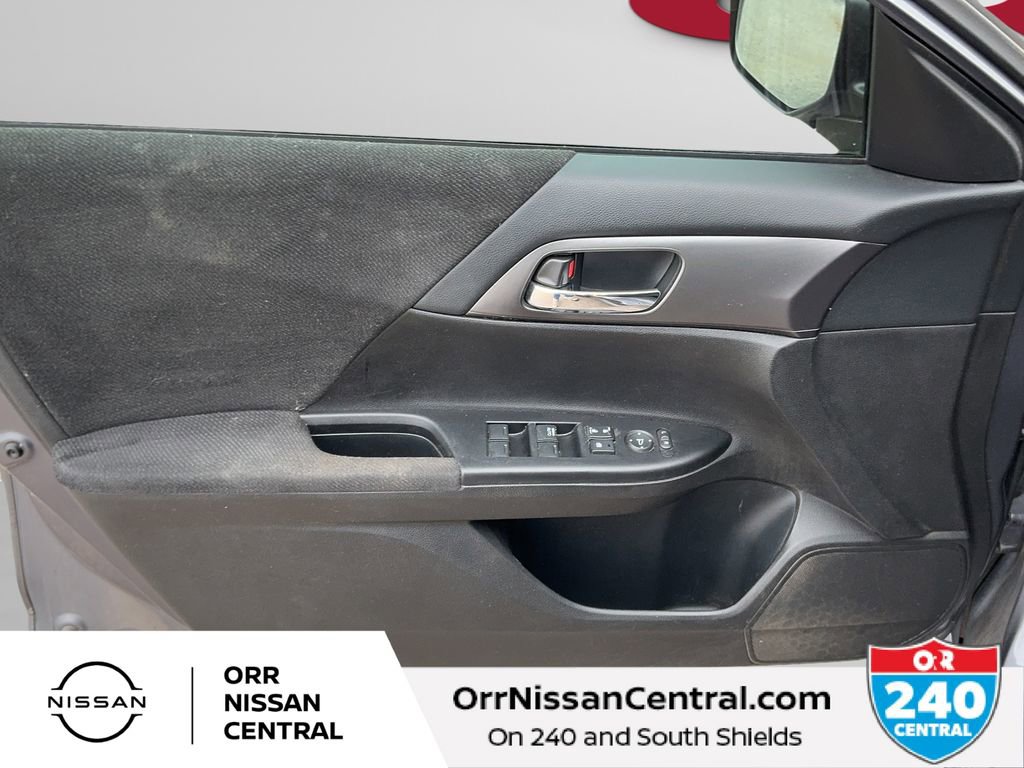 Used 2013 Honda Accord LX image 16