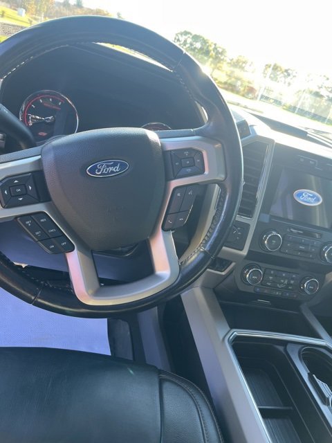 Used 2021 Ford F250 Lariat image 16