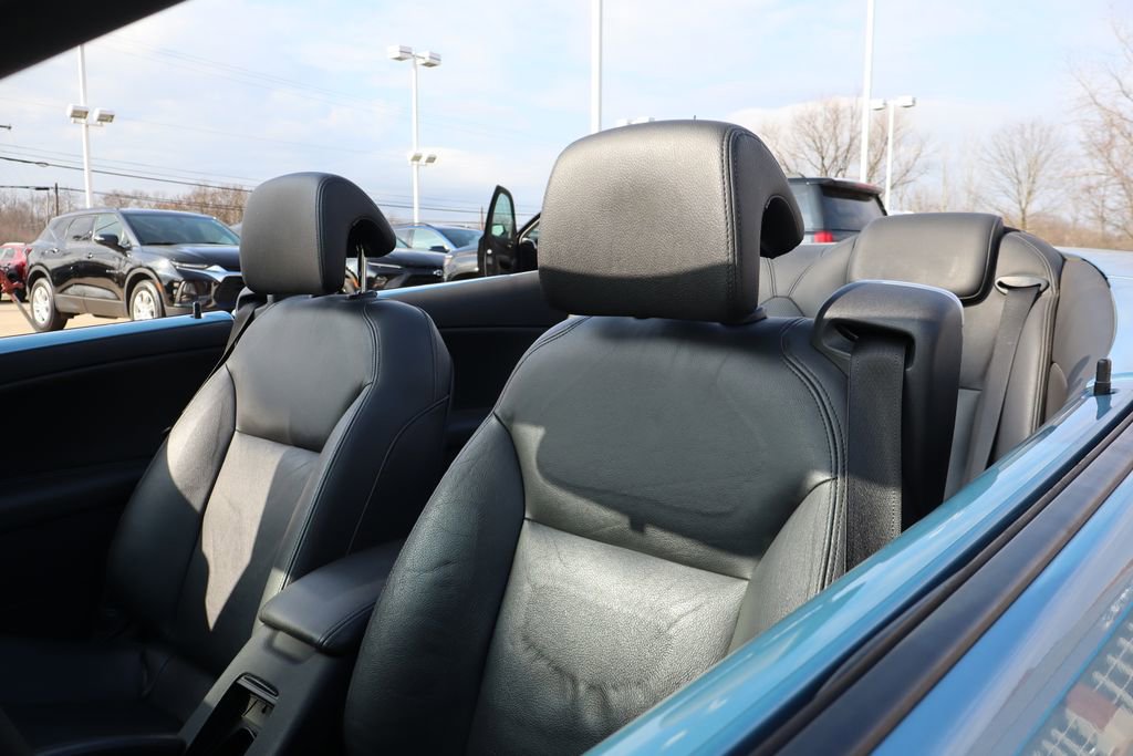 Used 2008 Saab 9-3 2.0T w/ Cold Weather Package image 8